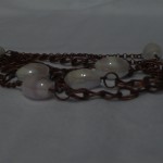 Collana_asimetrica_perla_bainco_marrone_5