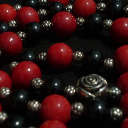 Collana_rose_nero_rosso_4