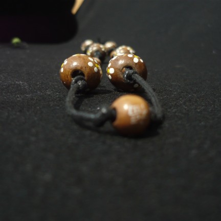 Collana_sfero_legno_1