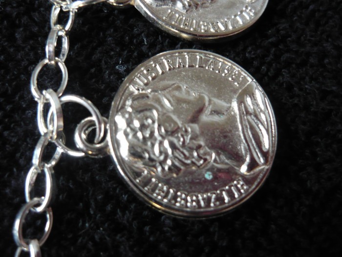 braccialetto_pendenti_monete_3