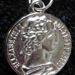 braccialetto_pendenti_monete_3