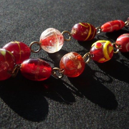 Collana_lampwork_rossi_2
