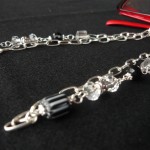 Collana_occhiali_nera_cristallo_1
