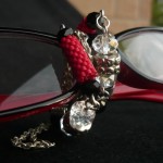 Collana_occhiali_rossa_nera_4