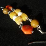 Orecchini_giallo_marrone_bianco_arancione_1