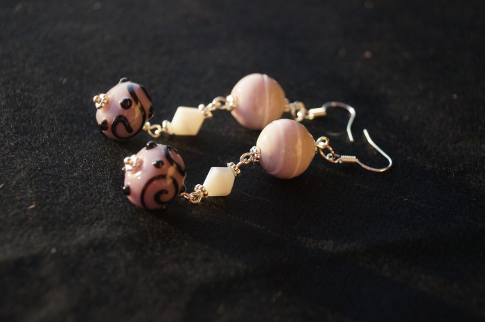 Orecchini argento lampwork rosa viola 1