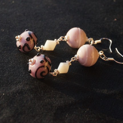 Orecchini argento lampwork rosa viola 2